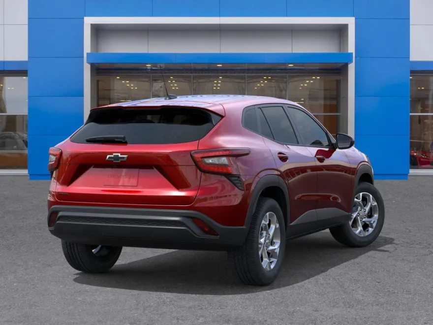 2026 Chevrolet Trax LS photo 1