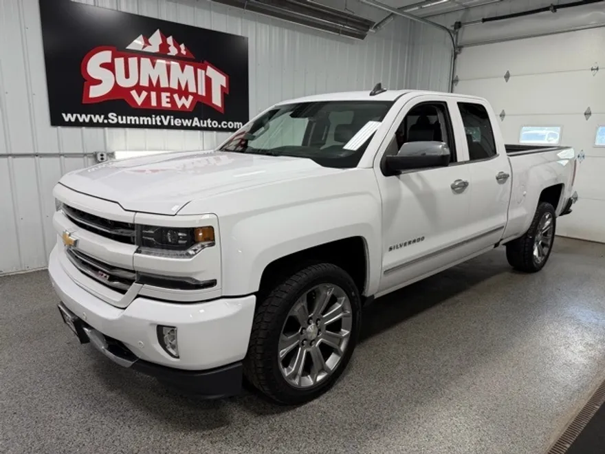 2018 Chevrolet Silverado 1500 LTZ photo 1