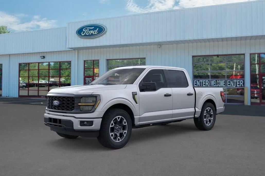 2025 Ford F-150 STX photo 1