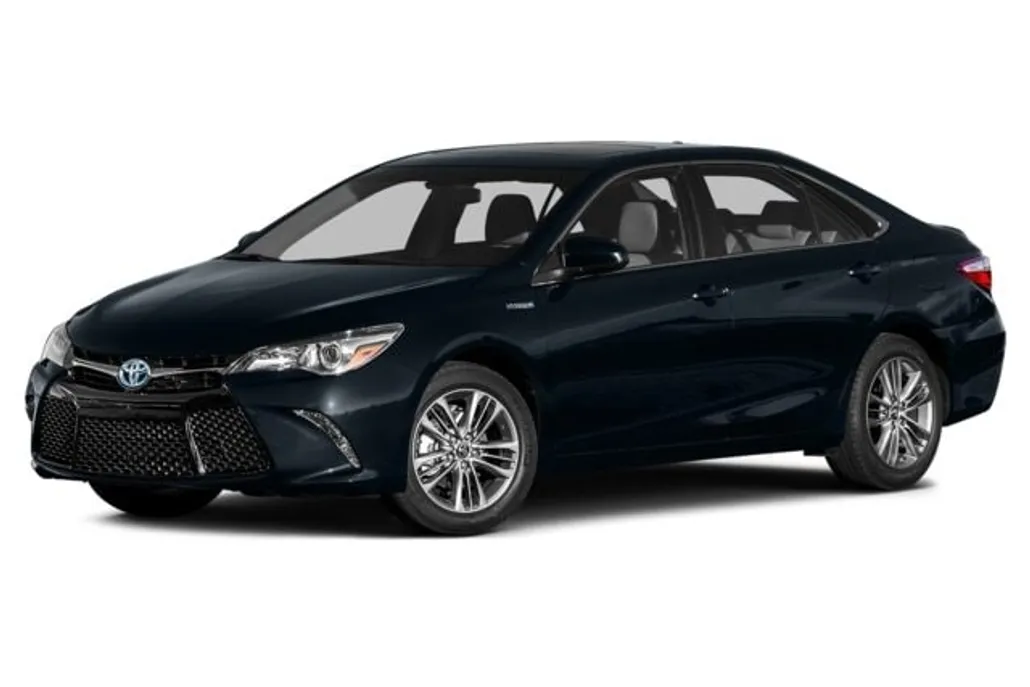 2015 Toyota Camry Hybrid SE photo 1