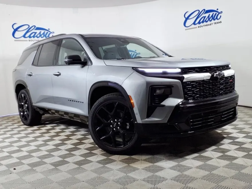 2026 Chevrolet Traverse RS photo 1
