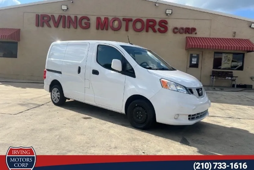 2021 Nissan NV200 SV photo 1