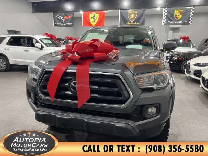 2021 Toyota Tacoma SR5 photo 1