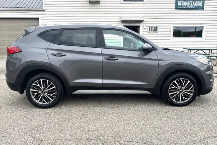 2020 Hyundai Tucson SEL photo 1