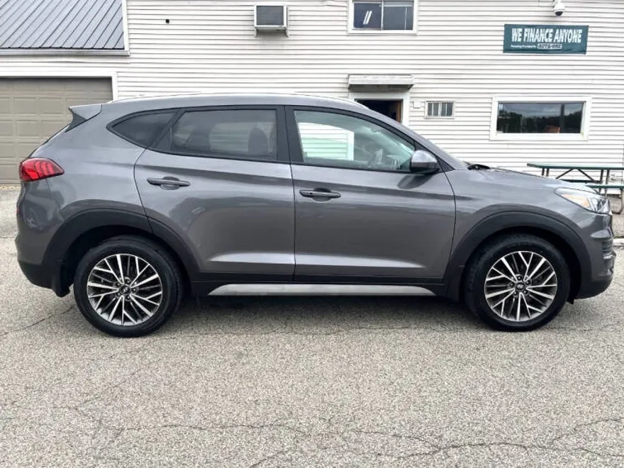2020 Hyundai Tucson SEL photo 1