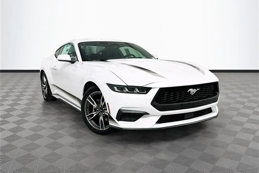 2025 Ford Mustang EcoBoost photo 1