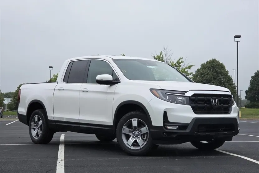 2025 Honda Ridgeline RTL photo 1