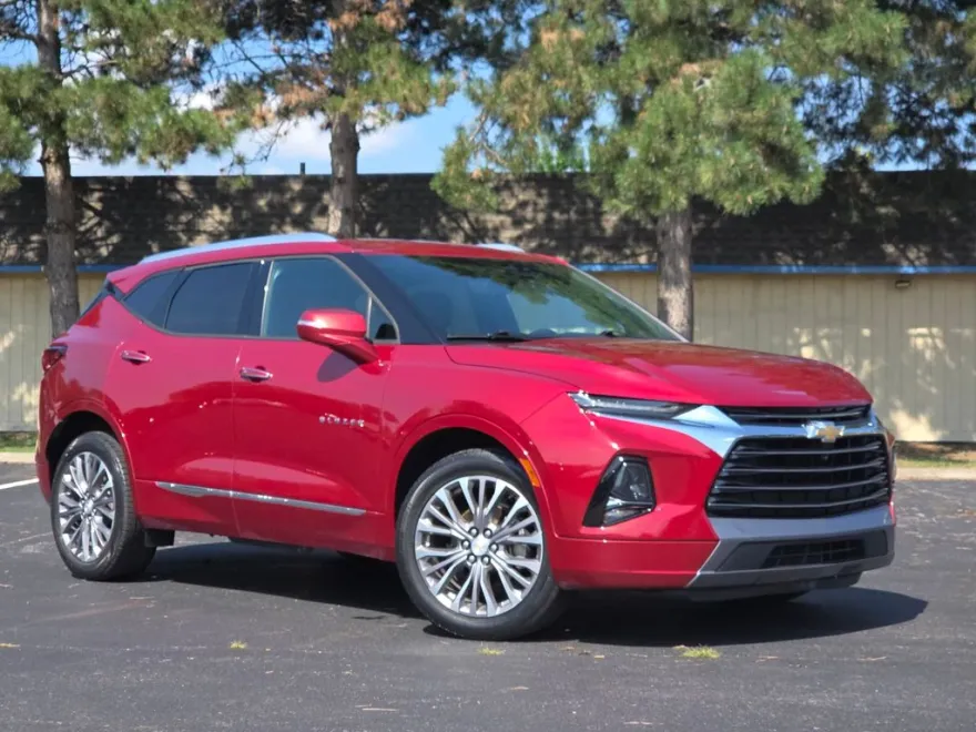 2019 Chevrolet Blazer Premier photo 1