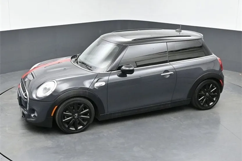 2016 Mini Cooper 2 Door Hardtop S photo 1