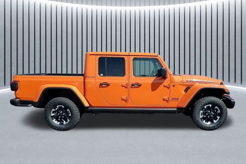 2025 Jeep Gladiator Rubicon photo 1