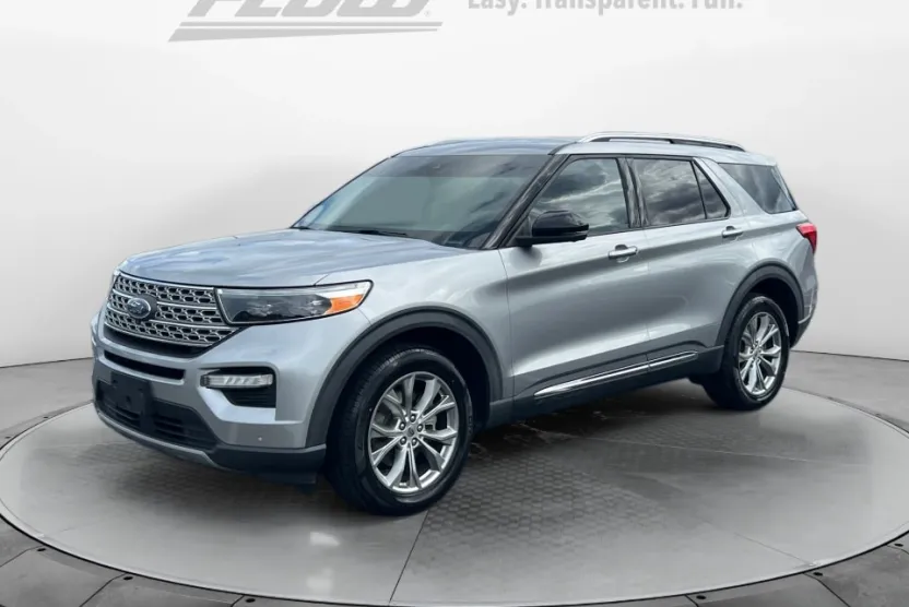 2021 Ford Explorer Limited photo 1