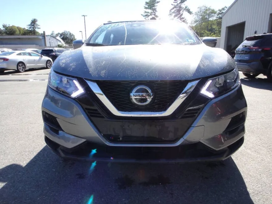 2020 Nissan Rogue Sport SV photo 1