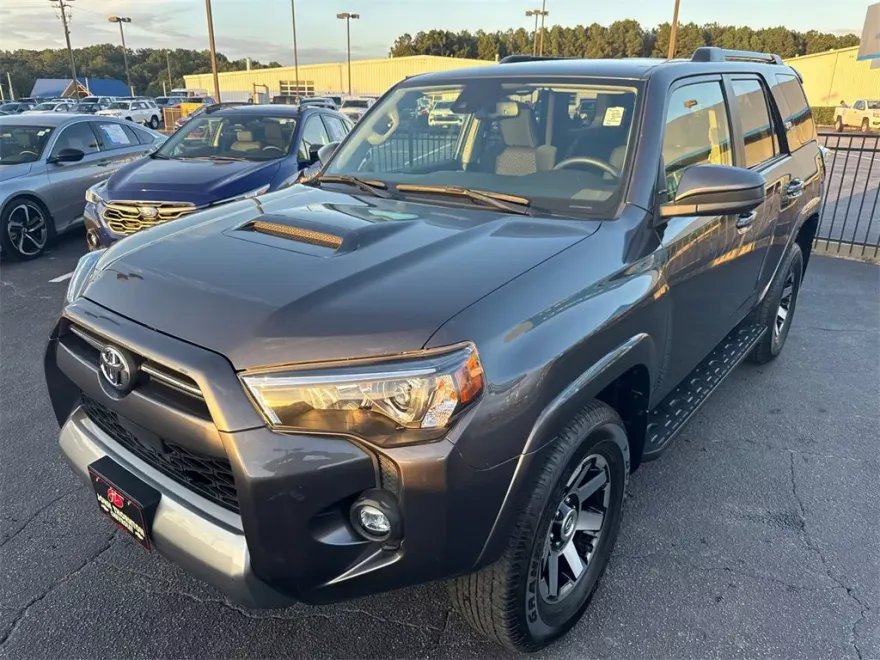 2023 Toyota 4Runner TRD photo 1