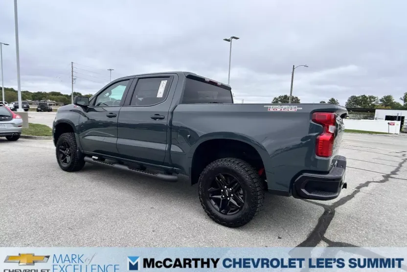 2026 Chevrolet Silverado 1500 Custom Trail Boss photo 1