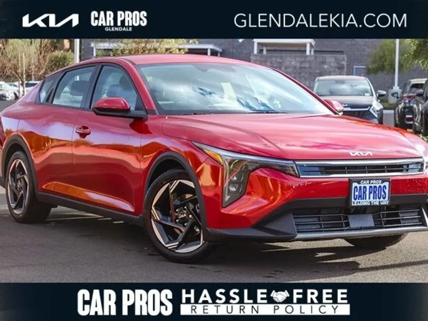 2025 Kia K4 EX photo 1