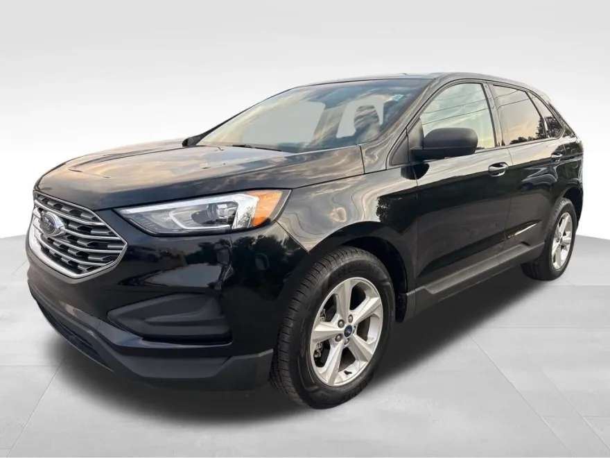 2019 Ford Edge SE photo 1