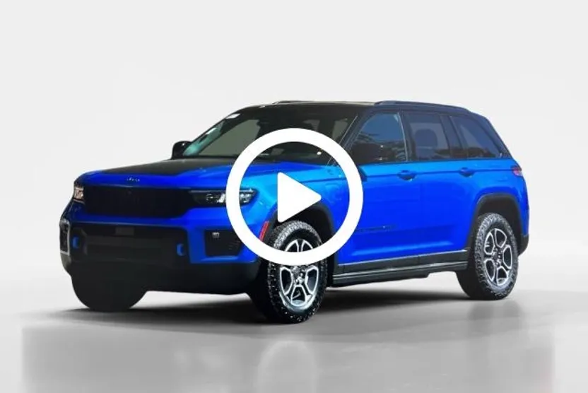 2023 Jeep Grand Cherokee Trailhawk 4xe photo 1