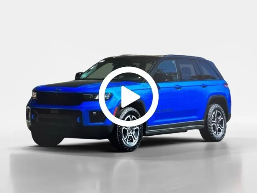 2023 Jeep Grand Cherokee Trailhawk 4xe photo 1