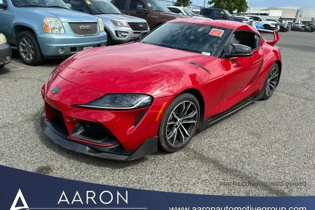 2023 Toyota Supra 2.0 photo 1
