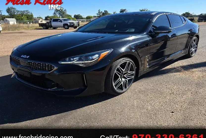 2022 Kia Stinger GT2 photo 1