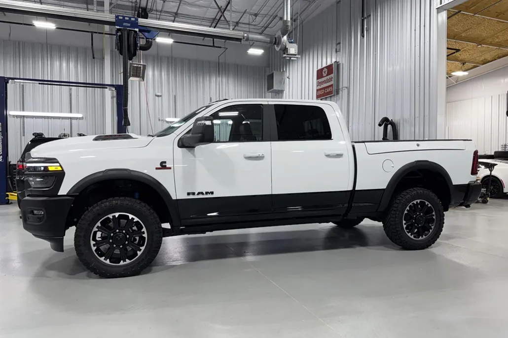 2025 Ram 2500 Power Wagon photo 1