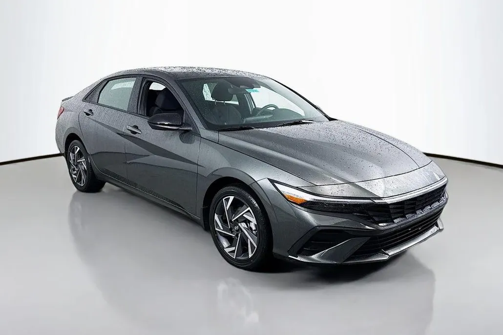 2025 Hyundai Elantra Hybrid SEL Sport photo 1