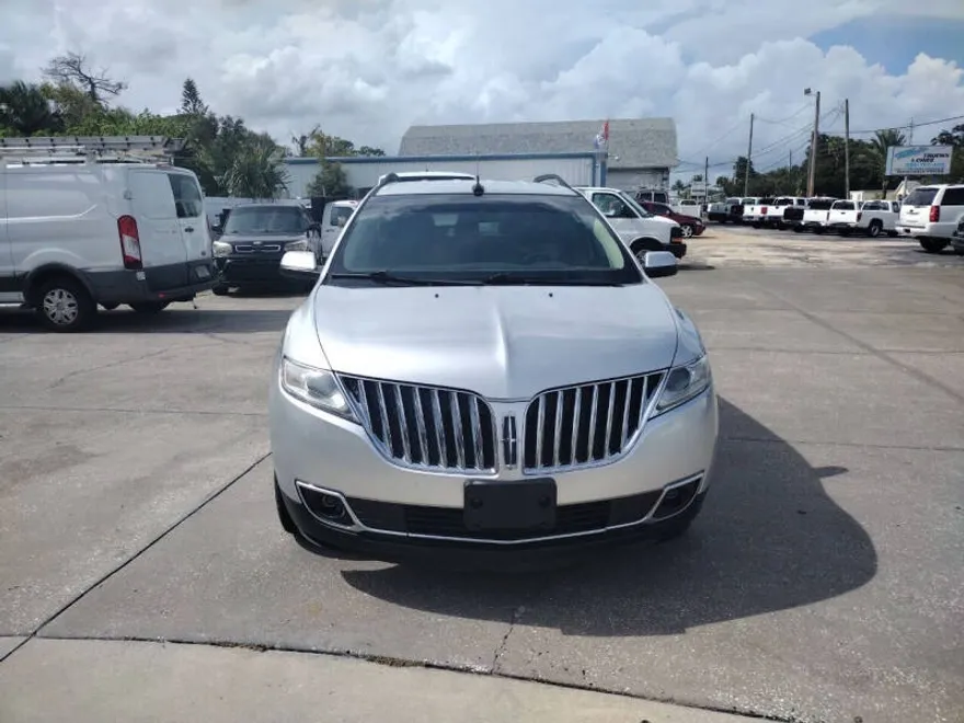 2011 Lincoln MKX photo 1