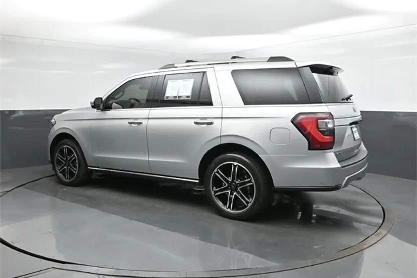 2019 Ford Expedition Limited photo 1