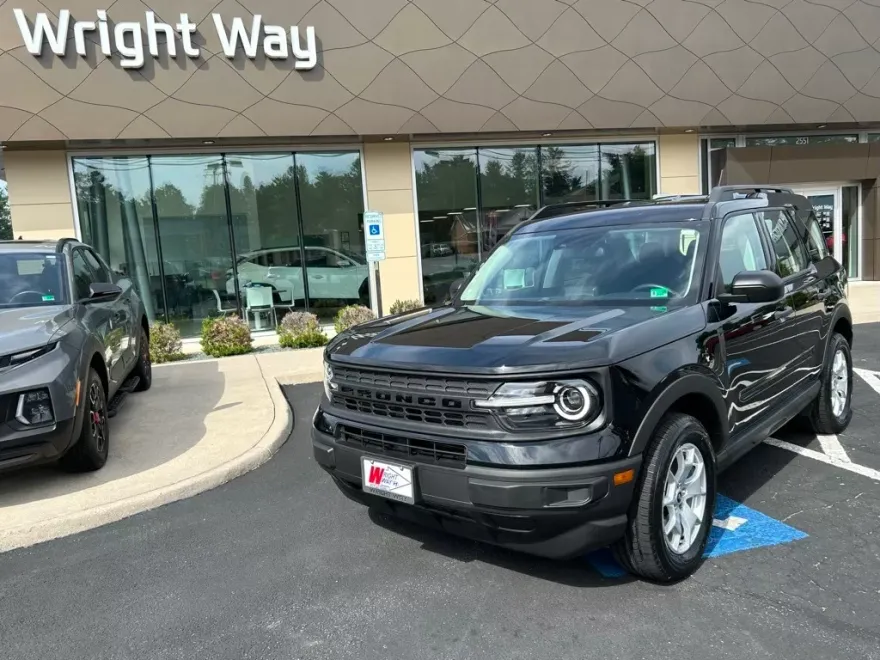 2022 Ford Bronco Sport Base photo 1