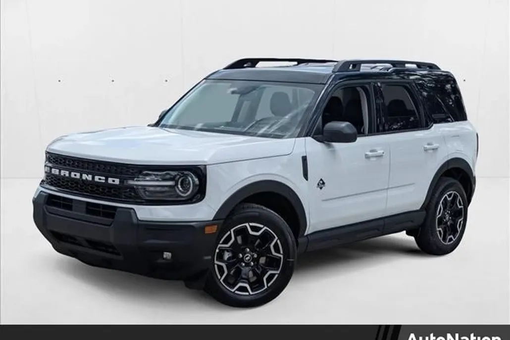 2025 Ford Bronco Sport Outer Banks photo 1