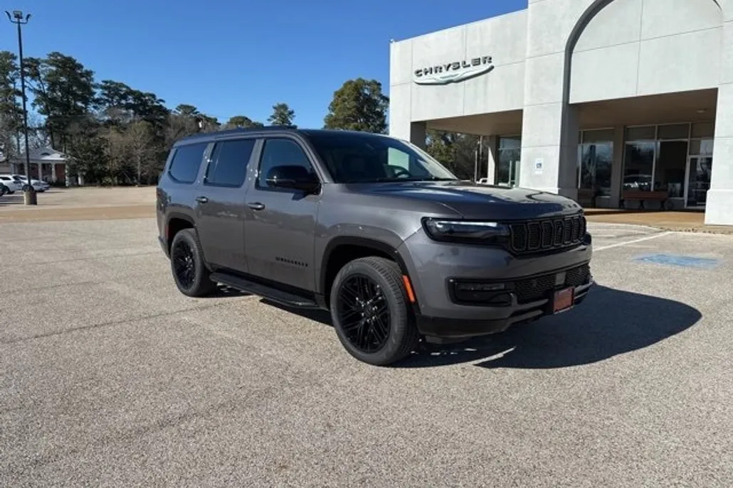 2025 Jeep Wagoneer Carbide photo 1