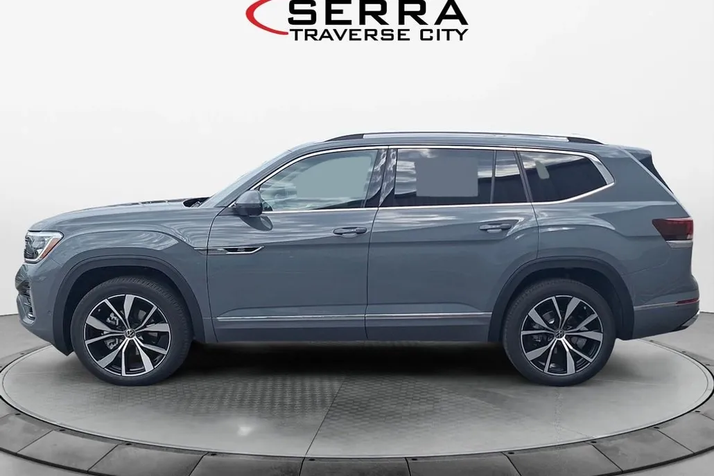 2025 Volkswagen Atlas SEL Premium R-Line photo 1