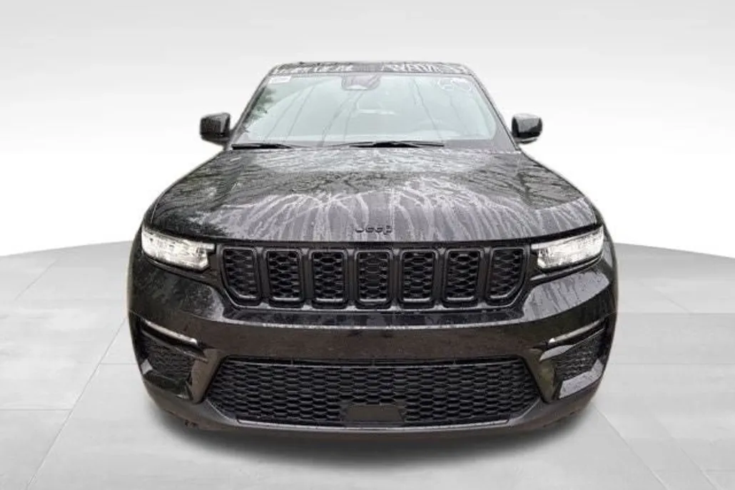2025 Jeep Grand Cherokee Limited photo 1