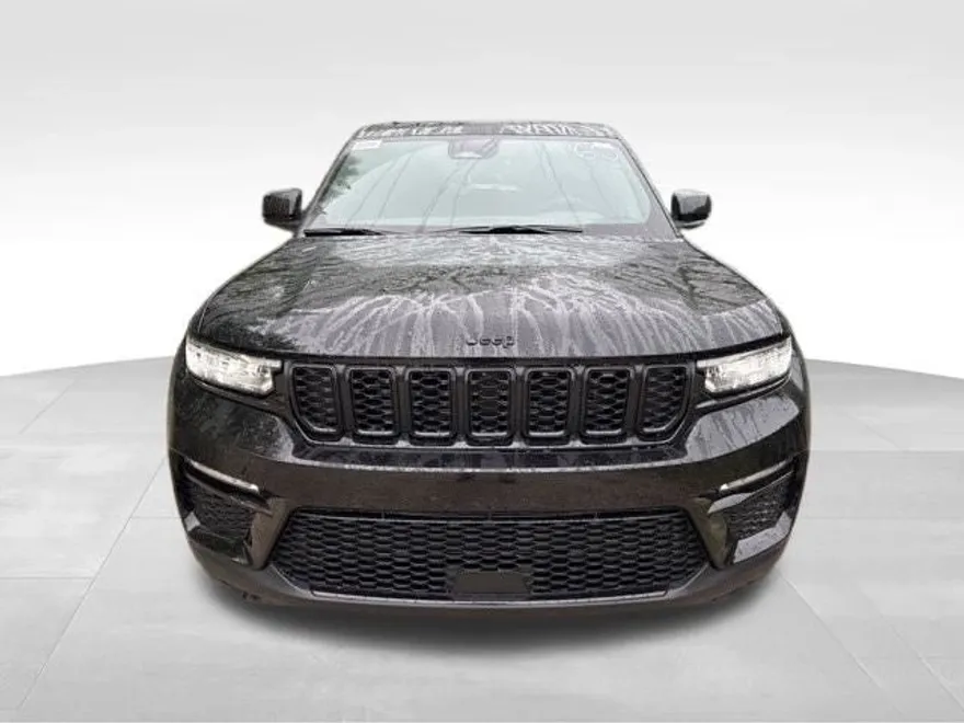 2025 Jeep Grand Cherokee Limited photo 1