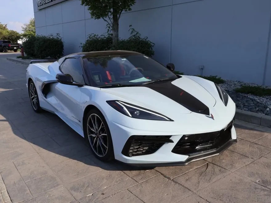 2023 Chevrolet Corvette Stingray photo 1