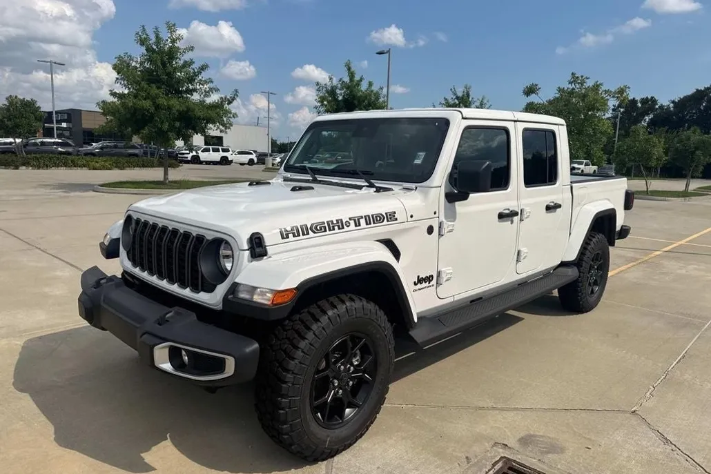 2025 Jeep Gladiator Sport photo 1
