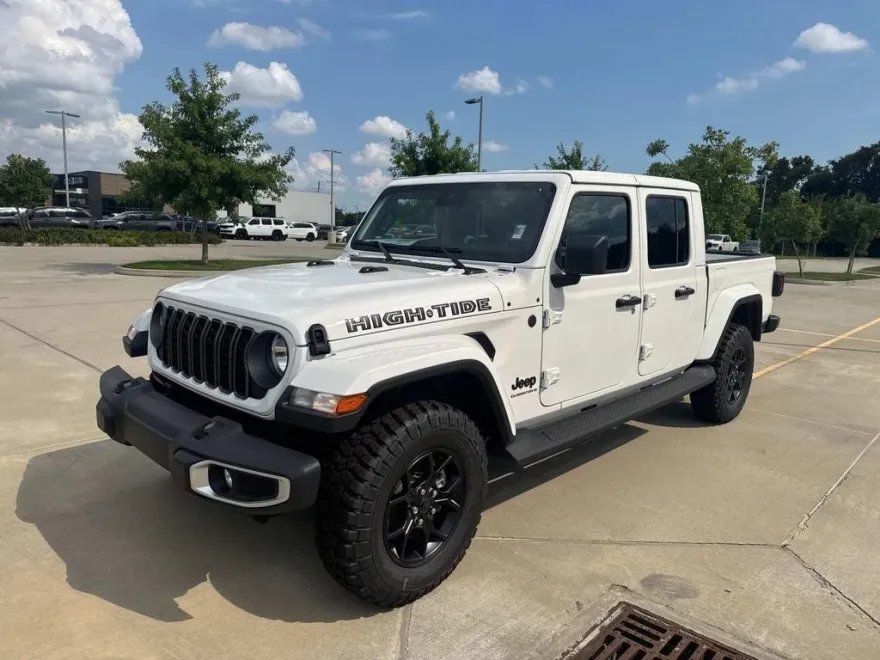 2025 Jeep Gladiator Sport photo 1