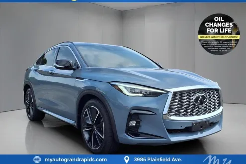 2022 Infiniti QX55 Essential photo 1