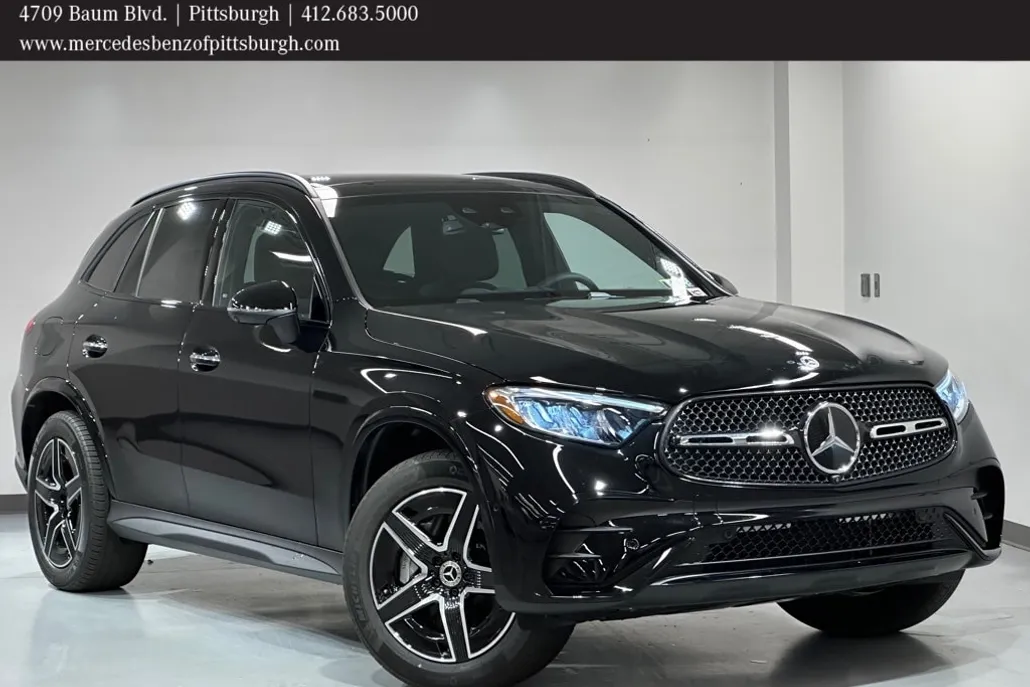 2026 Mercedes Benz GLC 300 4MATIC photo 1