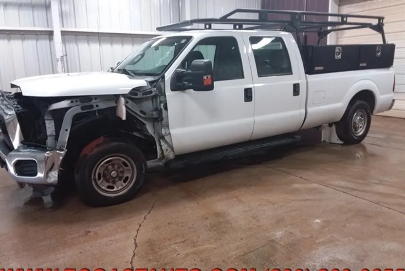 2015 Ford F-250 XL photo 1