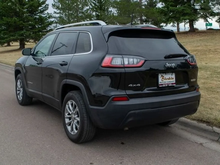 2019 Jeep Cherokee Latitude photo 4