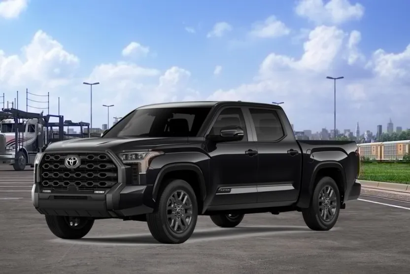 2026 Toyota Tundra Platinum CrewMax photo 1