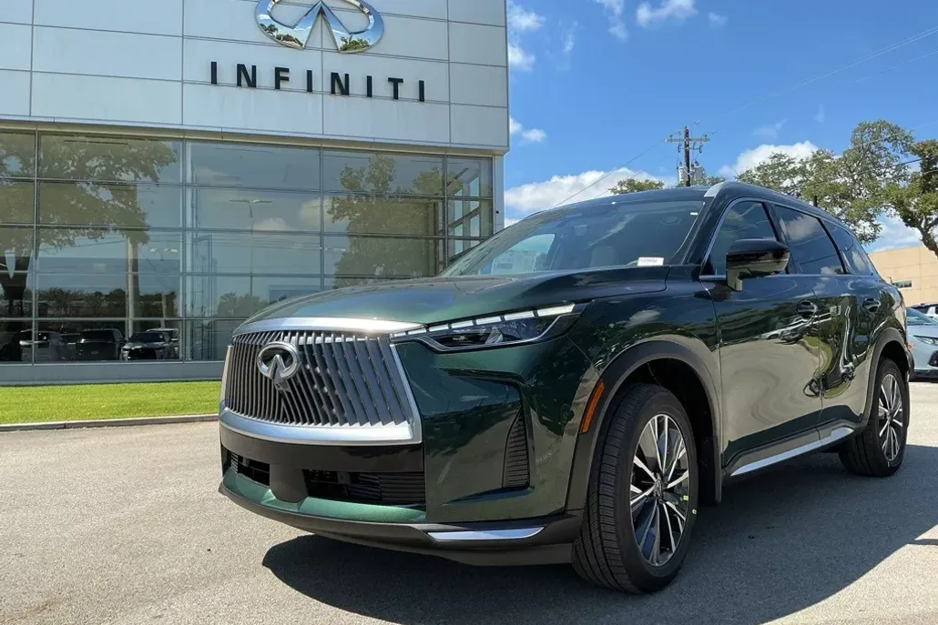 2026 Infiniti QX60 Luxe photo 1