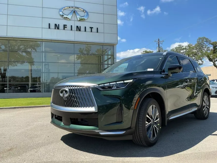 2026 Infiniti QX60 Luxe photo 1