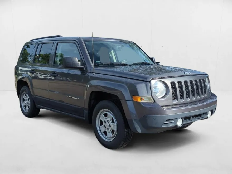 2016 Jeep Patriot Sport photo 1