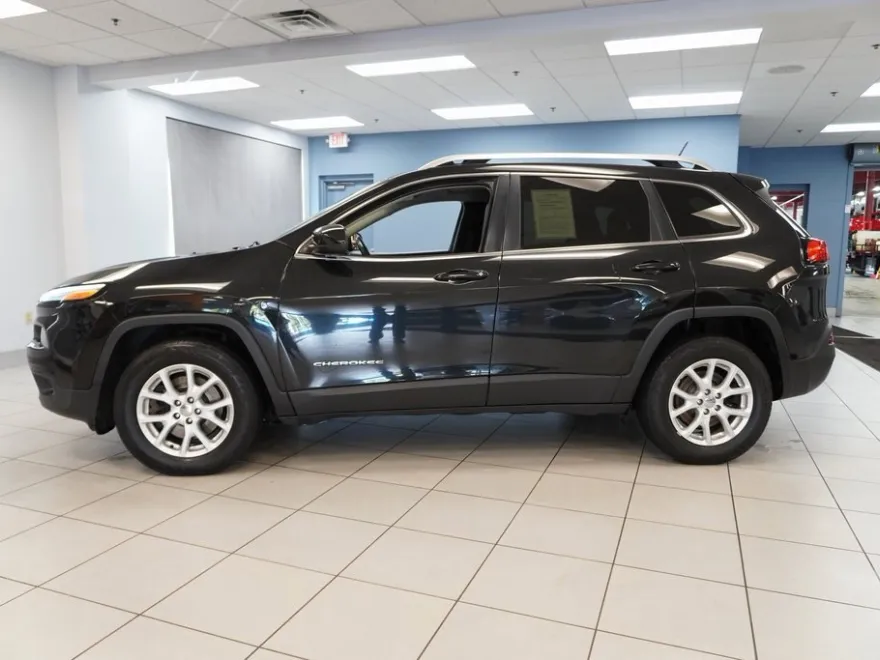 2015 Jeep Cherokee Latitude photo 1