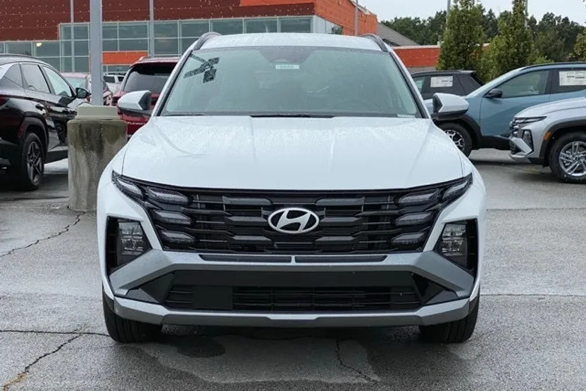 2026 Hyundai Tucson SEL photo 1