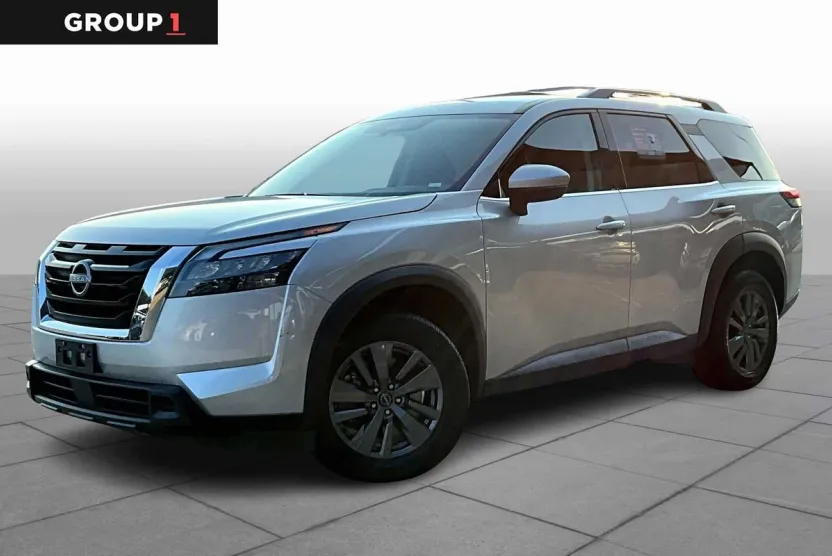 2025 Nissan Pathfinder SV photo 1