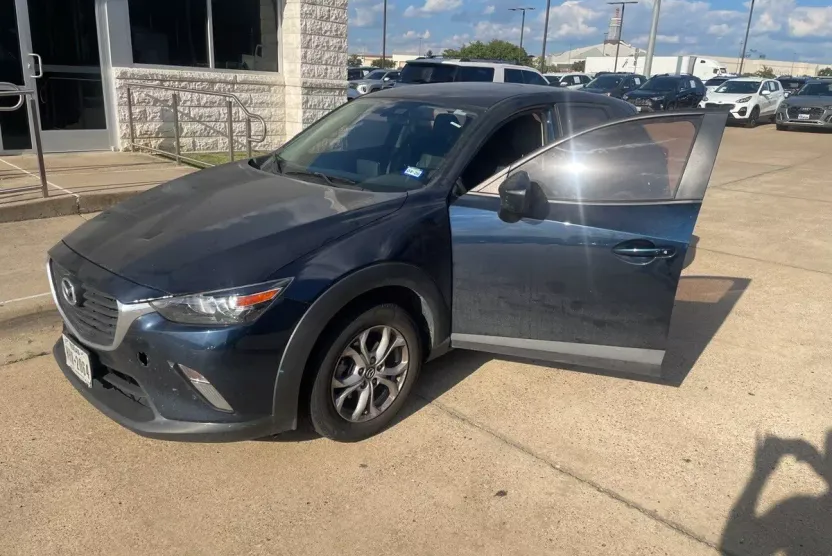 2016 Mazda CX-3 Touring photo 1