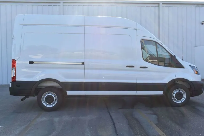 2025 Ford Transit photo 1